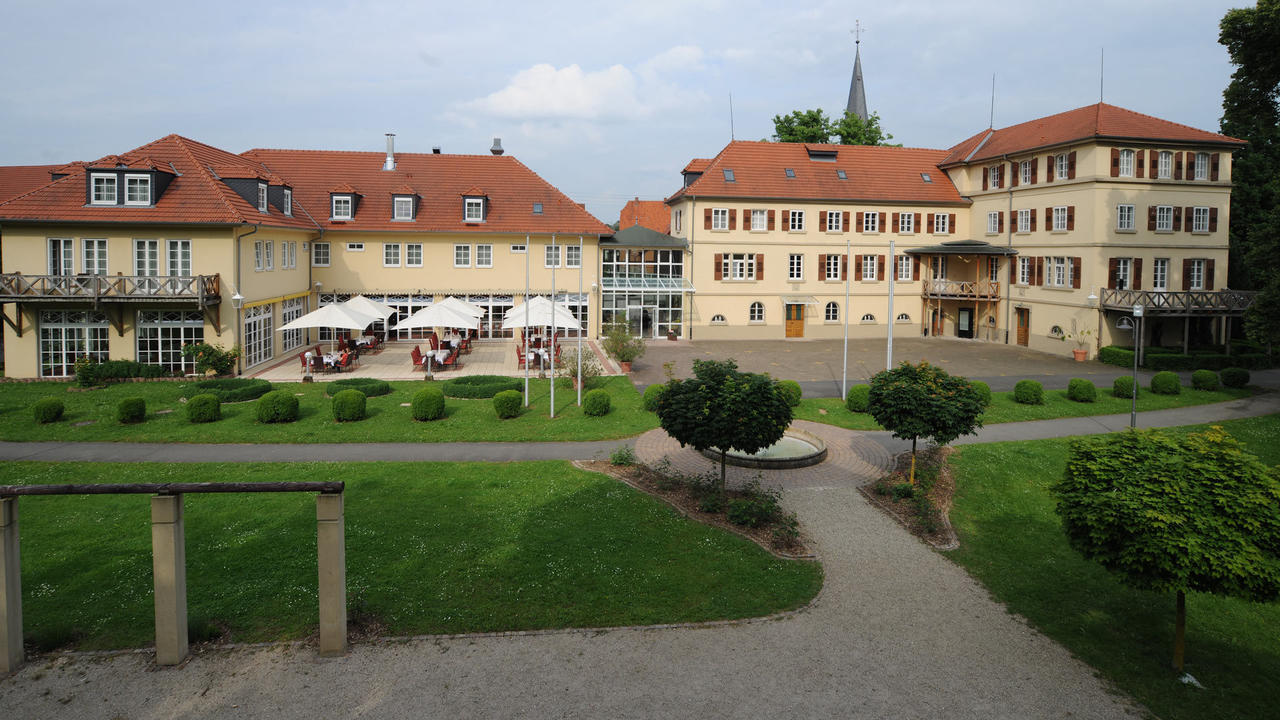Schlosshotel Neckarbischofsheim מראה חיצוני תמונה