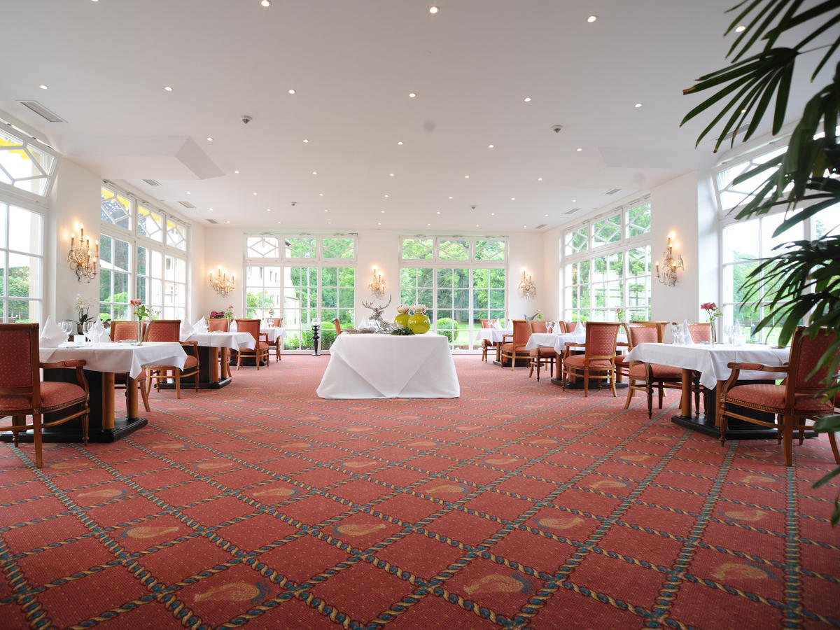 Schlosshotel Neckarbischofsheim מראה חיצוני תמונה